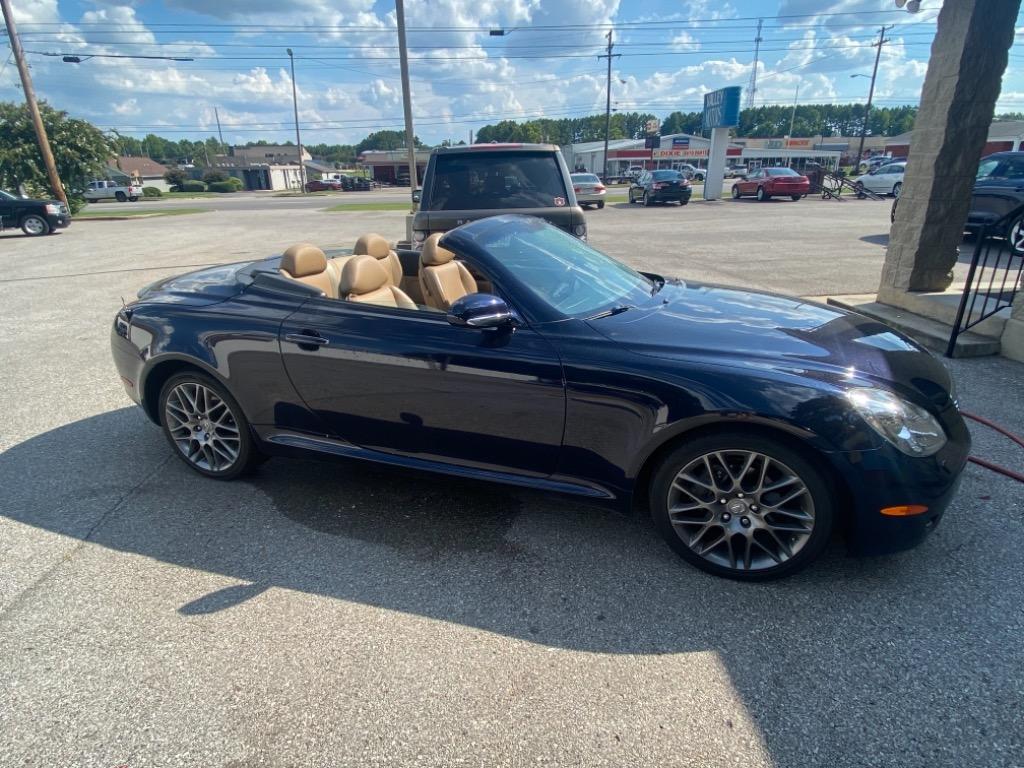 2008 Lexus SC 430's photo