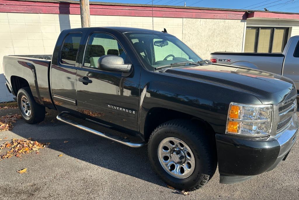 2009 Chevrolet Silverado 1500 LS's photo